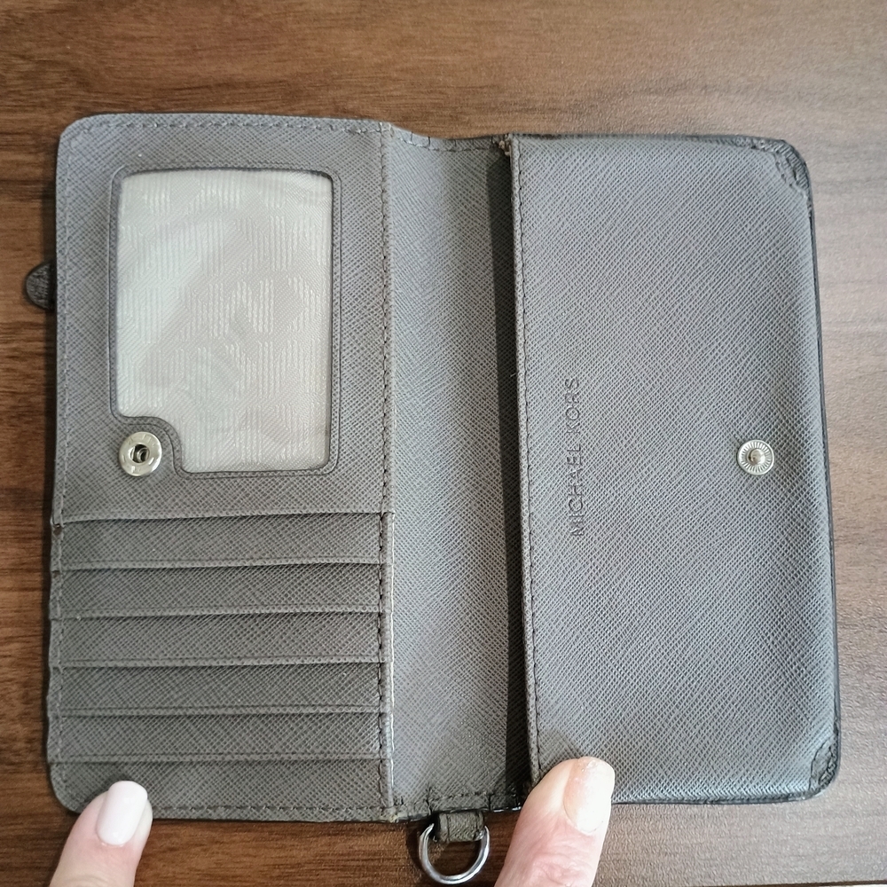 Michael Kors Brown Wallet - Picture 5 of 6